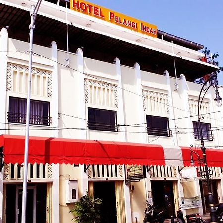 Hotel Pelangi Indah Semarang Exterior foto