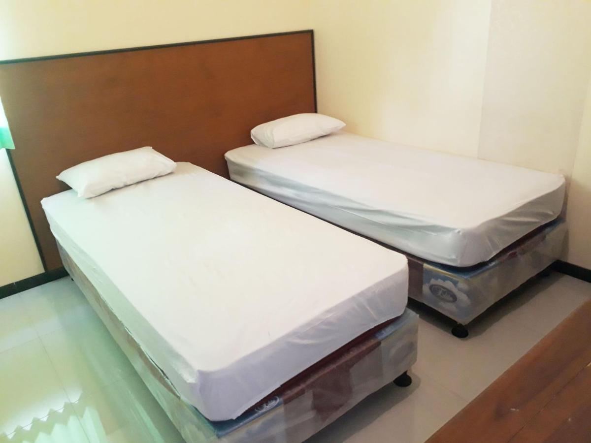 Hotel Pelangi Indah Semarang Exterior foto