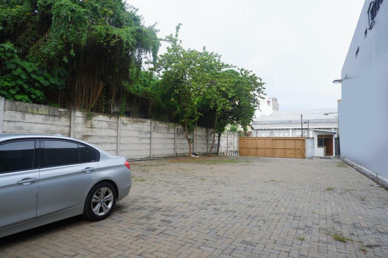 Hotel Pelangi Indah Semarang Exterior foto